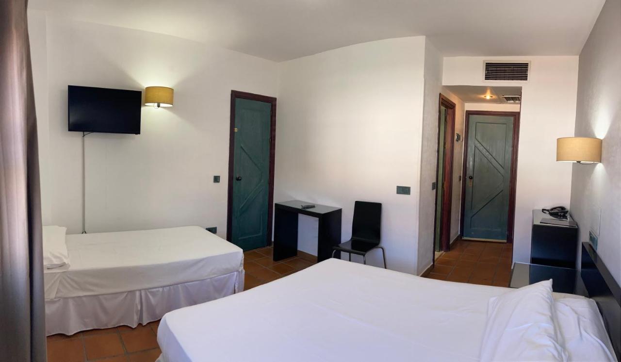 Hotel Almagro Exterior photo
