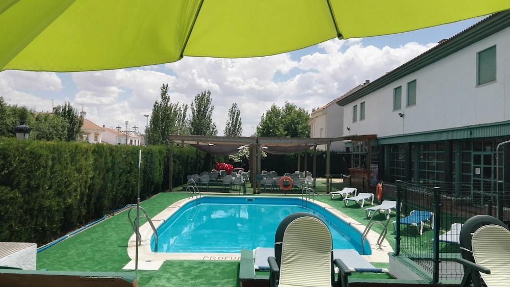 Hotel Almagro Exterior photo