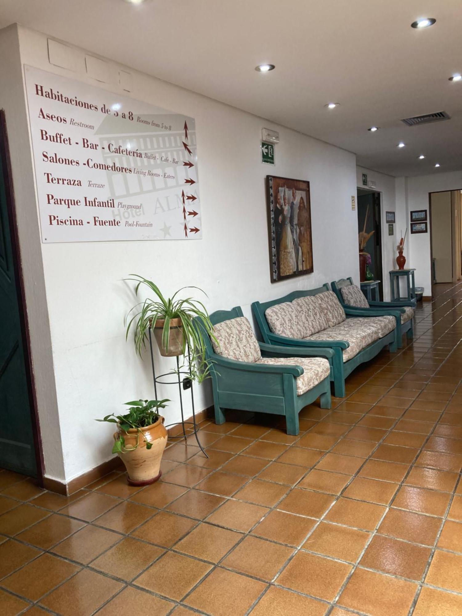 Hotel Almagro Exterior photo