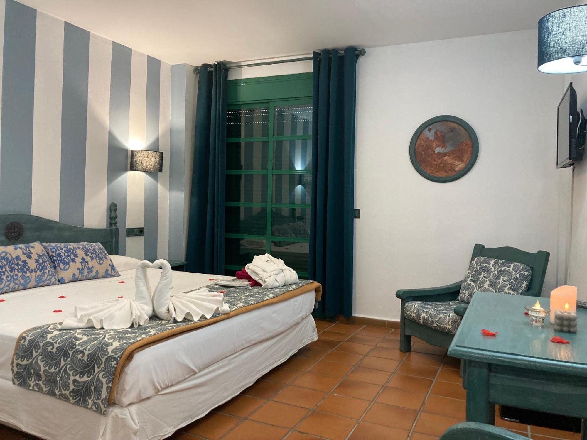 Hotel Almagro Exterior photo