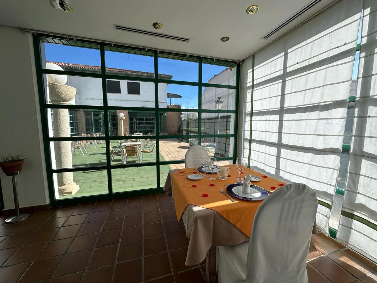 Hotel Almagro Exterior photo